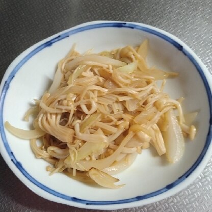 オイスターソースで簡単でとても美味しく作れました。